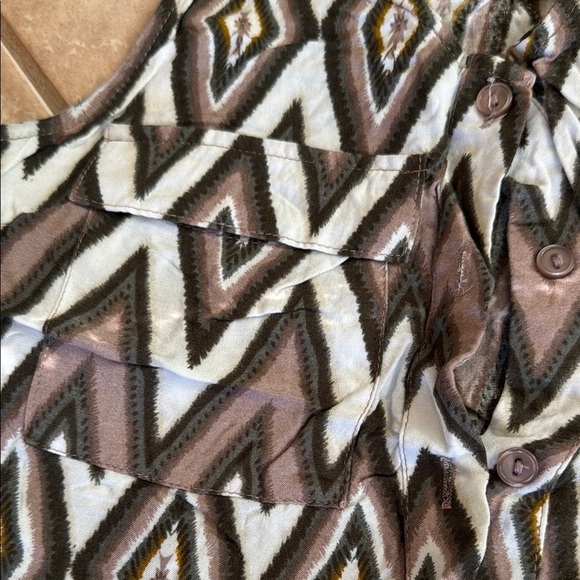 Cynthia Rowley Black and White Tie Front Tank Top - Picture 3 of 4